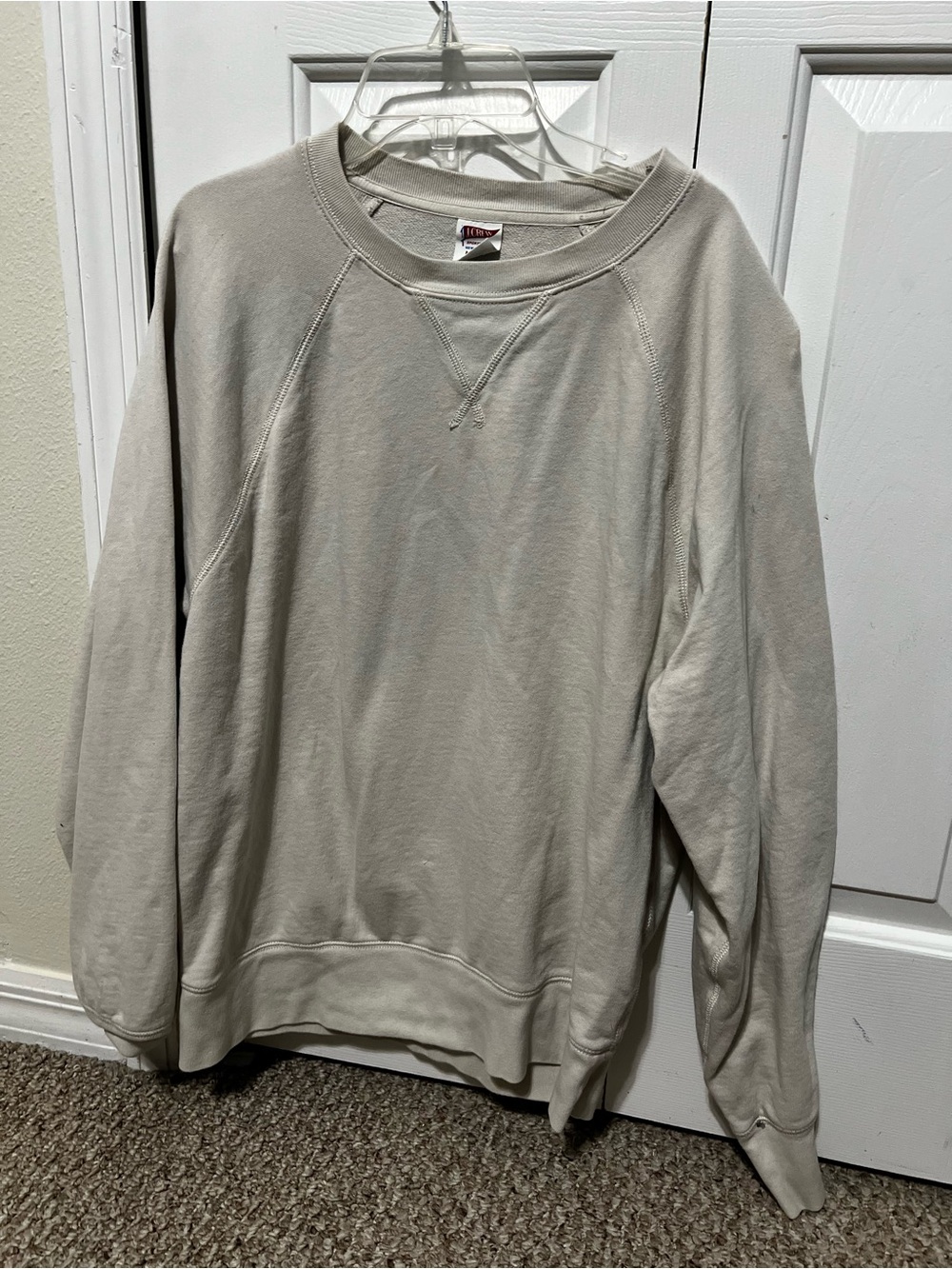 Jcrew crewneck sportswear sweater. Cream color. Great condition. Size M